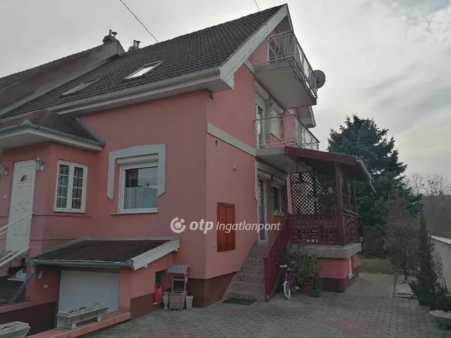 Eladó ház Budapest XVIII. kerület 170 nm