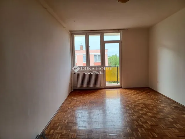 Eladó lakás Győr 55 nm
