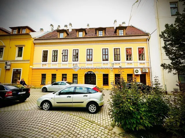 Eladó lakás Győr, Belváros 76 nm