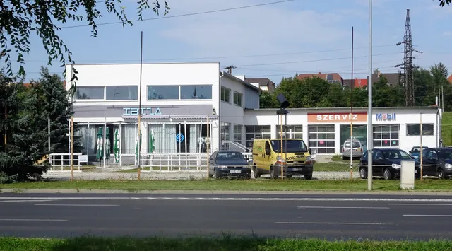 Kiadó kereskedelmi és ipari ingatlan Sopron 400 nm