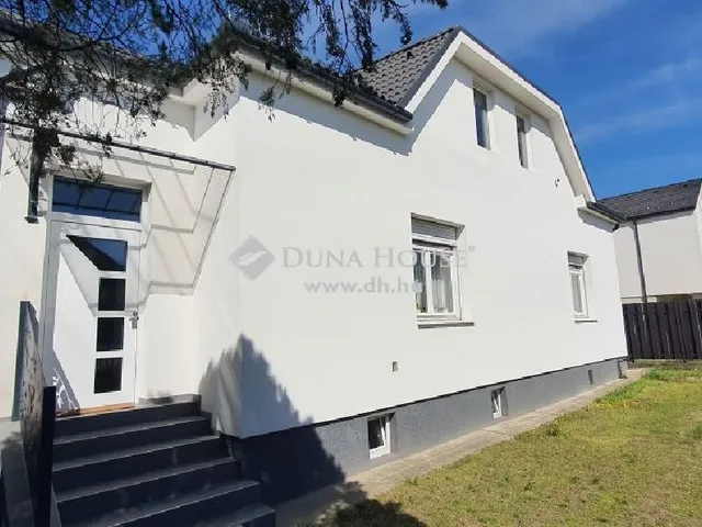 Dunaharaszti eladó családi ház 4 szobás: 89,9 millió Ft