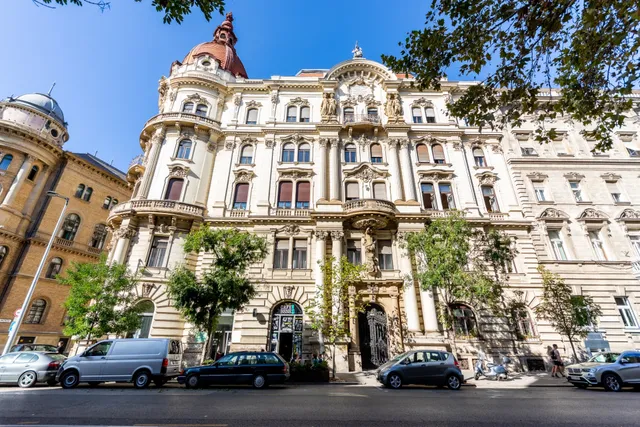 Eladó lakás Budapest V. kerület, Alkotmány utca 62 nm