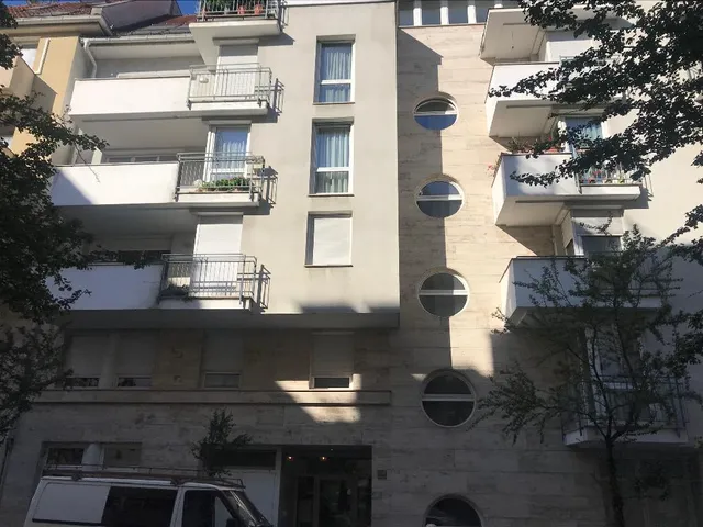 Eladó lakás Budapest I. kerület, Naphegy 73 nm