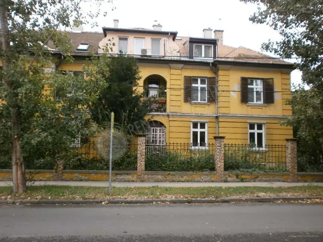 Eladó kereskedelmi és ipari ingatlan Budapest XI. kerület, Kanizsai utca 58 nm
