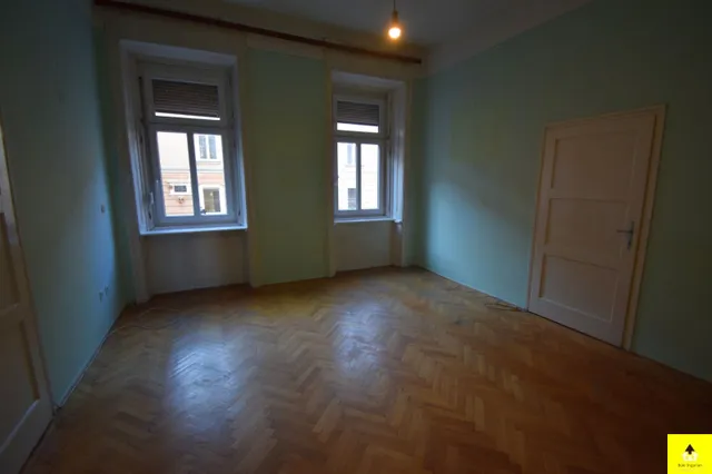 Eladó lakás Sopron, Belváros, Sopron belvárosában polgári lakás kedvező áron eladó 74 nm