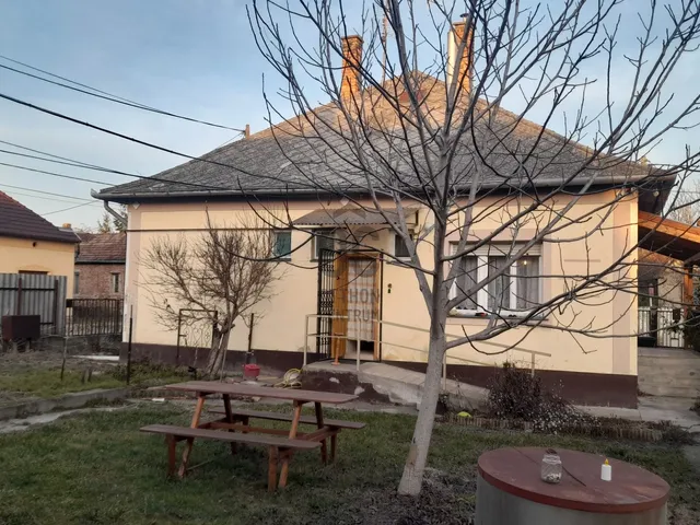 Eladó ház Bogyiszló 87 nm
