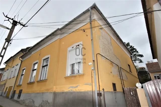 Eladó ház Kaposvár, Donner, Eötvös utca 130 nm