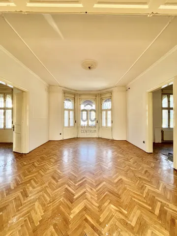 Eladó ház Budapest XVI. kerület, Rákosszentmihály 186 nm