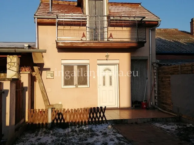 Eladó ház Budapest XVIII. kerület 56 nm