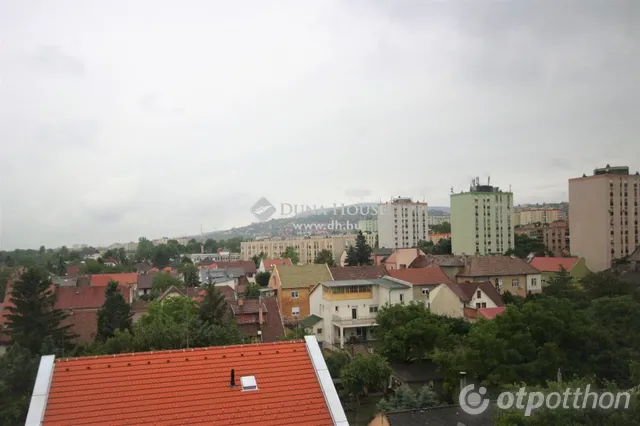 Eladó lakás Pécs, Egyetemváros 64 nm