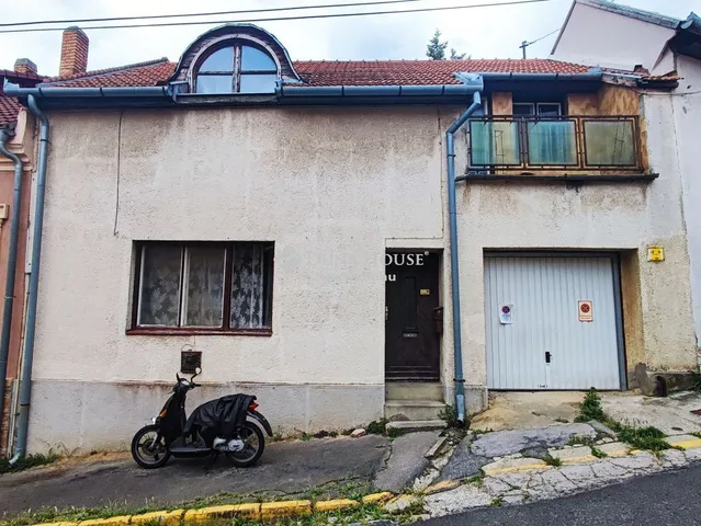 Eladó ház Pécs, Mecsekoldal 120 nm