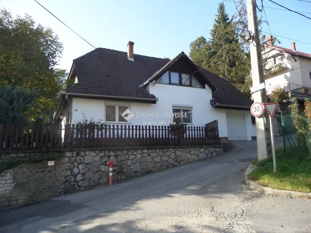 Eladó ház Pécs 160 nm