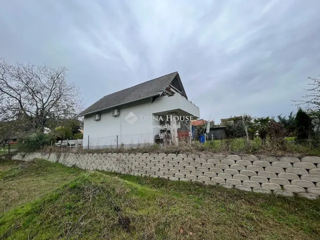Eladó ház Dunaszekcső 105 nm