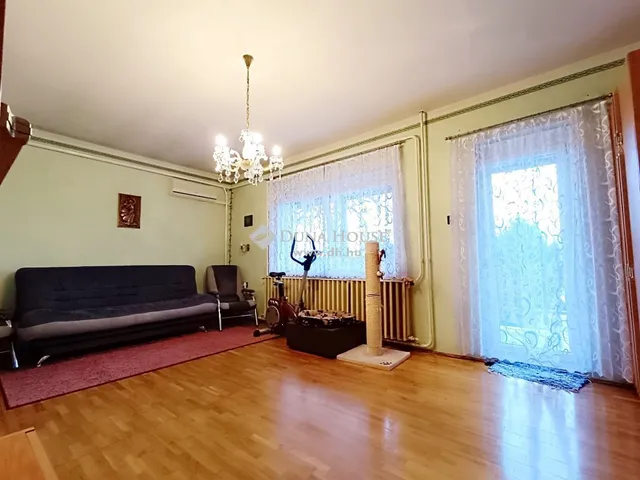 Eladó ház Dombóvár 156 nm