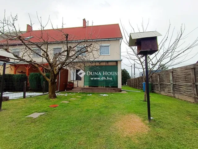 Eladó ház Dombóvár 156 nm