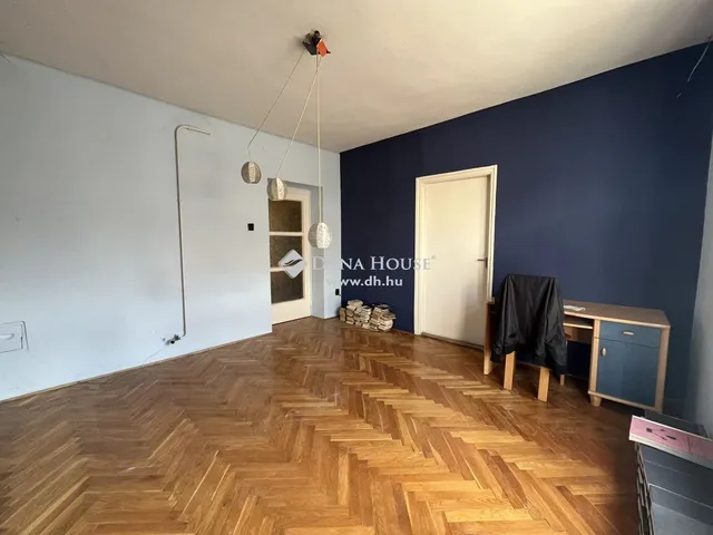 Eladó ház Pécs 69 nm