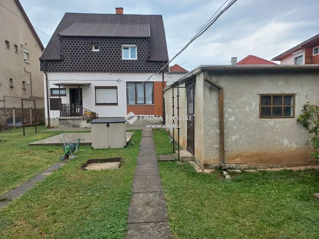 Eladó ház Pécs, Kovácstelep 145 nm