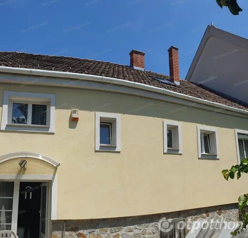 Eladó ház Sopron, Ravazd utcai lakótelep 100 nm