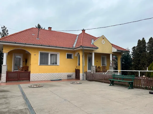Eladó ház Dunaharaszti 185 nm