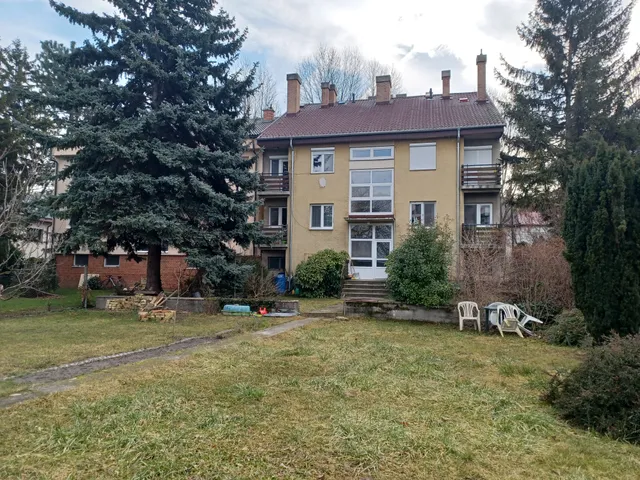 Eladó lakás Győr, Révfalu 96 nm