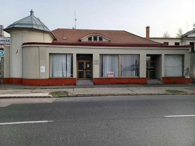 Eladó kereskedelmi és ipari ingatlan Győr, Gyárváros 263 nm
