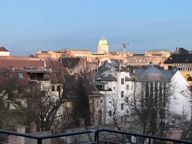 Eladó lakás Budapest I. kerület 80 nm