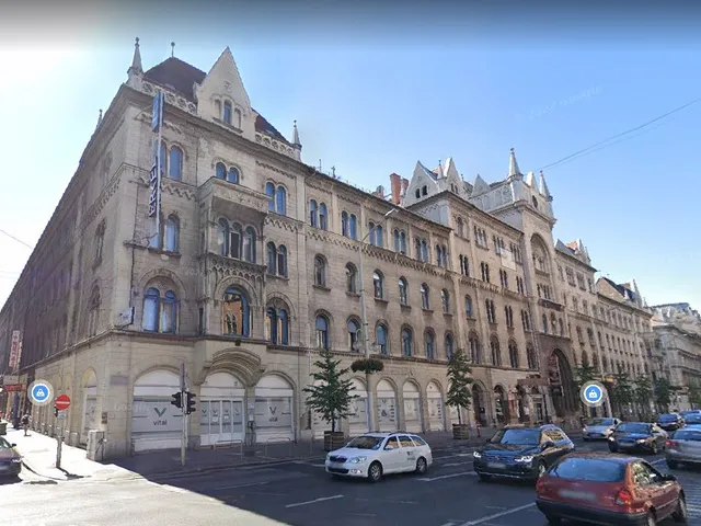 Eladó lakás Budapest VIII. kerület, Rákóczi út 100 nm