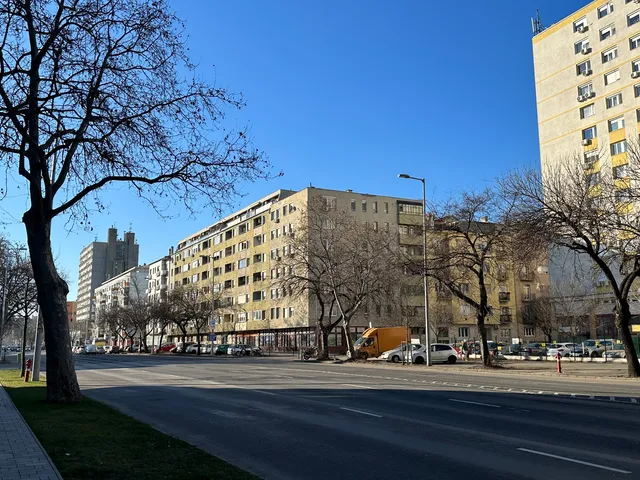 Eladó lakás Budapest XIII. kerület, Váci út 40 nm