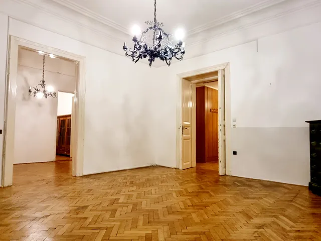 Eladó lakás Budapest XIII. kerület, Lőportárdűlő 113 nm