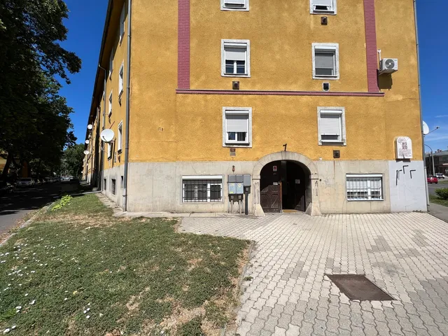Eladó lakás Pécs 85 nm