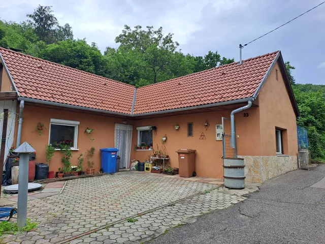 Eladó ház Pécs, Kismélyvölgy dűlő 66 nm
