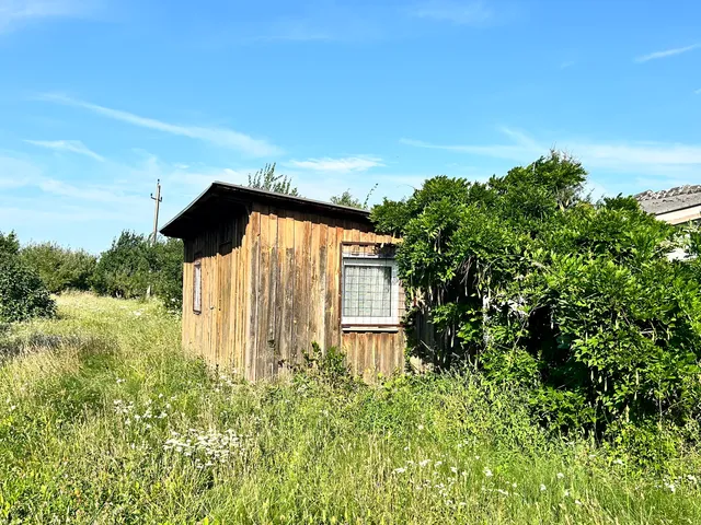 Szombathely eladó külterületi telek 3055 m² telekterületű: 16,3 millió Ft