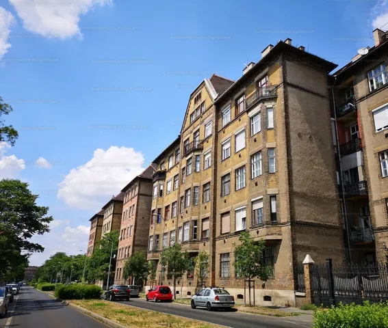Eladó lakás Budapest VIII. kerület, Vajda Péter utca 39 nm