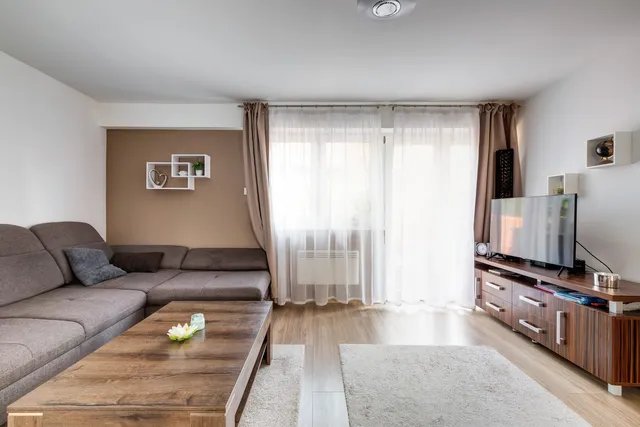 Budapest III. kerület eladó családi ház 3 szobás: 89 millió Ft