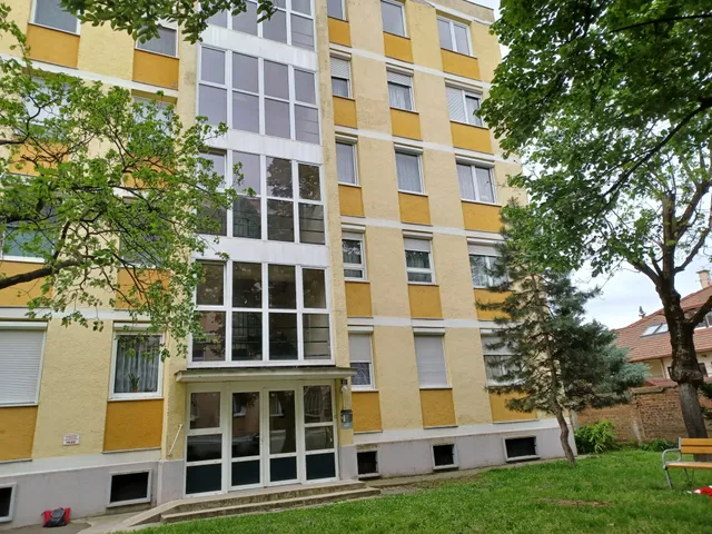 Eladó lakás Győr 55 nm