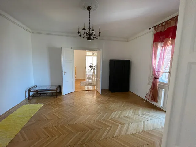 Eladó lakás Budapest VI. kerület 135 nm