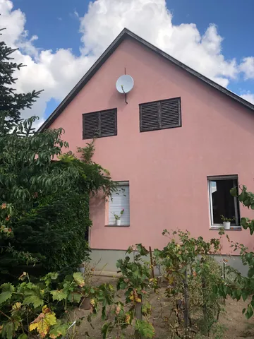 Eladó ház Dunakeszi 150 nm