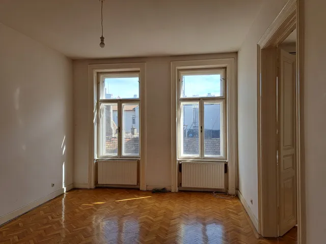 Eladó lakás Budapest VI. kerület 83 nm