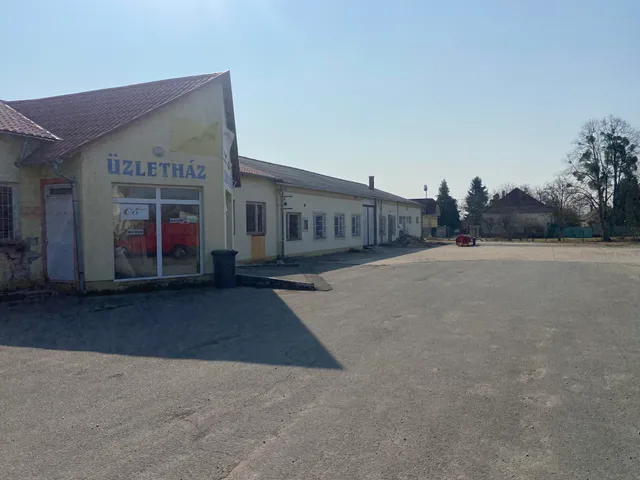 Eladó kereskedelmi és ipari ingatlan Letenye, Petőfi Sándor utca 590 nm