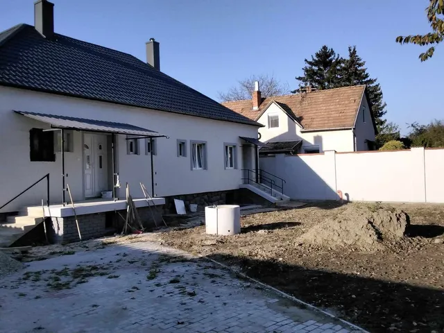 Eladó ház Győrzámoly 45 nm