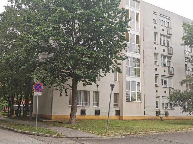 Eladó lakás Miskolc, Pozsonyi utca 50 nm