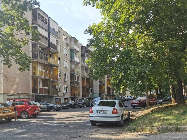 Eladó lakás Miskolc, Sályi István utca 73 nm