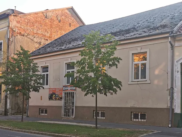 Eladó ház Sátoraljaújhely, Kazinczy Ferenc utca 145 nm