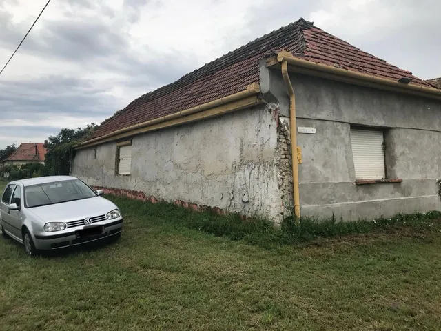 Eladó ház Kunbaja, Dózsa György utca 100 nm
