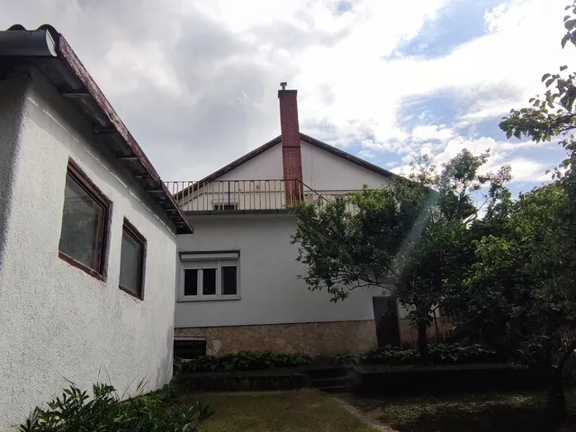 Eladó ház Budapest XVII. kerület, Alsó-Rákoshegy 200 nm