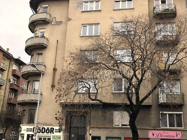 Eladó lakás Budapest III. kerület 57 nm
