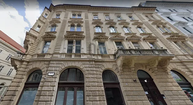 Eladó kereskedelmi és ipari ingatlan Budapest V. kerület, Bank negyed 843 nm