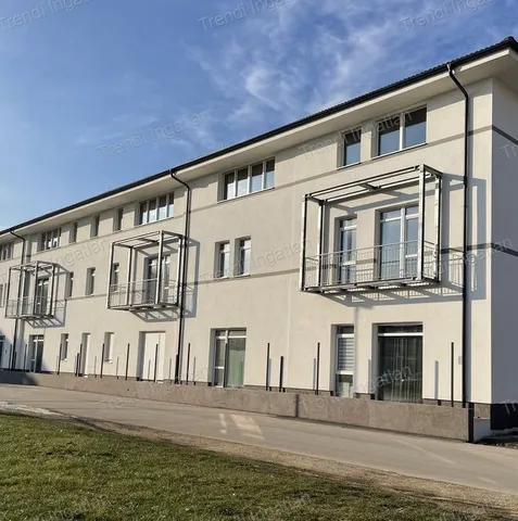 Eladó lakás Győr, Nádorváros 60 nm