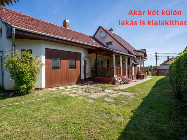 Eladó ház Székesfehérvár, Maroshegy, Oravicai utca 137 nm