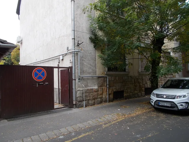 Eladó lakás Budapest IV. kerület, József Attila utca 113 nm
